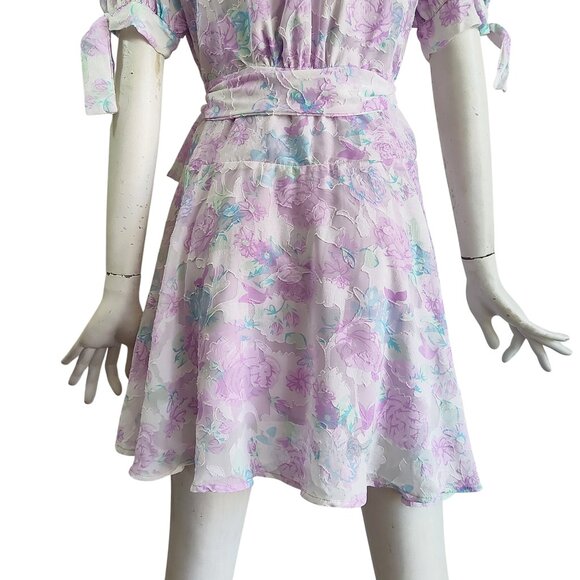 Skies Are Blue Cleo Coquette Puffy Tie Sleeve Floral Jacquard Wrap Dress M NWT - Picture 10 of 13